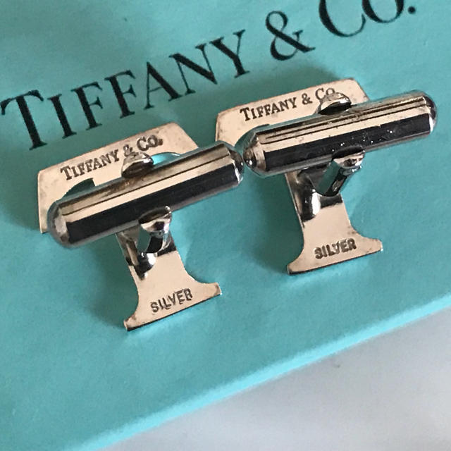 美品　TiffanyティファニーTカフス　Tロゴ　ヴィンテージ  シルバー