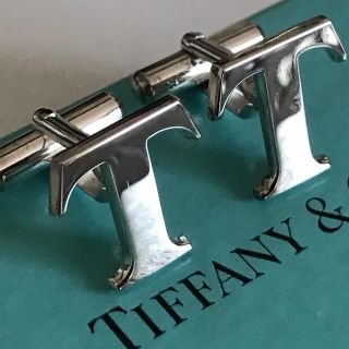 美品　TiffanyティファニーTカフス　Tロゴ　ヴィンテージ  シルバー