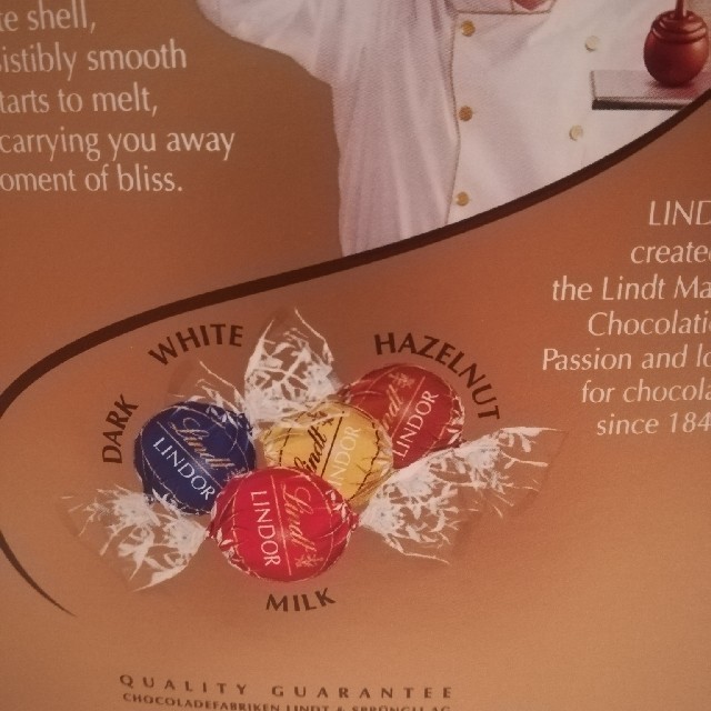 Lindt(リンツ)のケイコ様専用ページ 食品/飲料/酒の食品(菓子/デザート)の商品写真