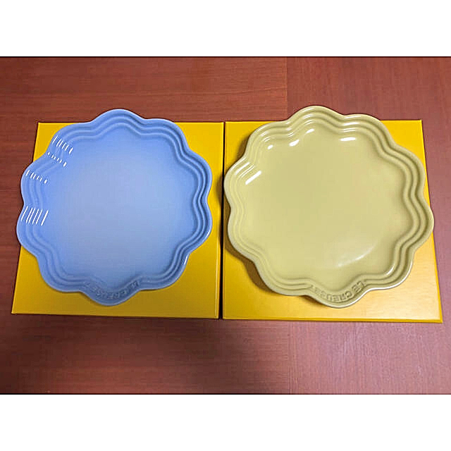 LE CREUSET(ルクルーゼ)のルクルーゼ フリルプレート インテリア/住まい/日用品のキッチン/食器(食器)の商品写真