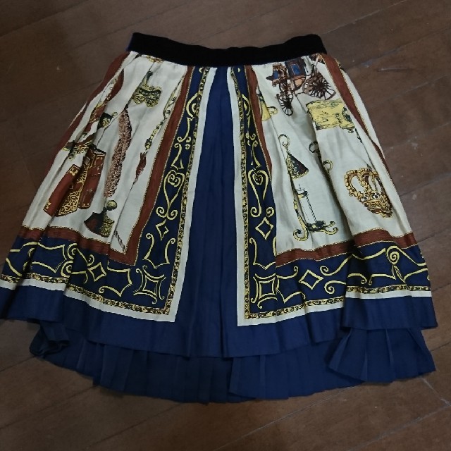 JaneMarple(ジェーンマープル)のジェーンマープルドンルサロン ネイビースカート レディースのスカート(ひざ丈スカート)の商品写真