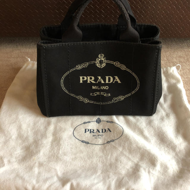 まるまふさま専用 PRADA カナパ S 黒