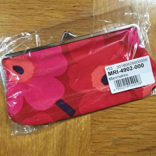 マリメッコ(marimekko)の 新品 マリメッコ ポーチ ウニッコ レッド(ポーチ)