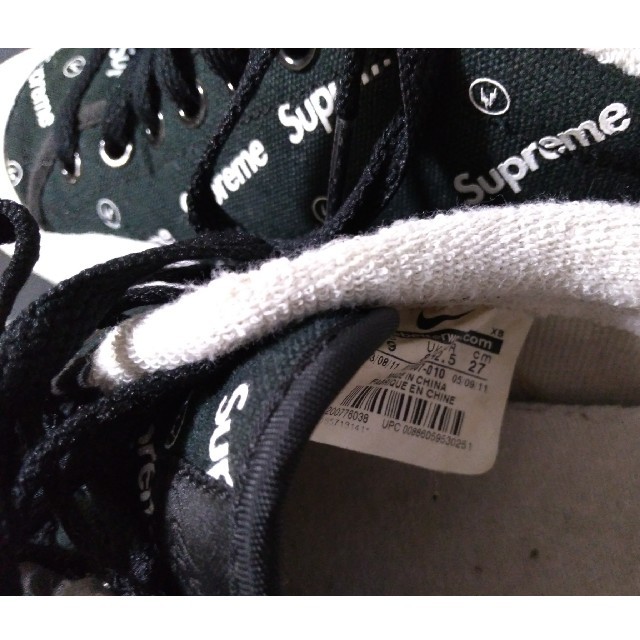 Supreme(シュプリーム)のNIKE　ナイキ　Supreme　スニーカー メンズの靴/シューズ(スニーカー)の商品写真