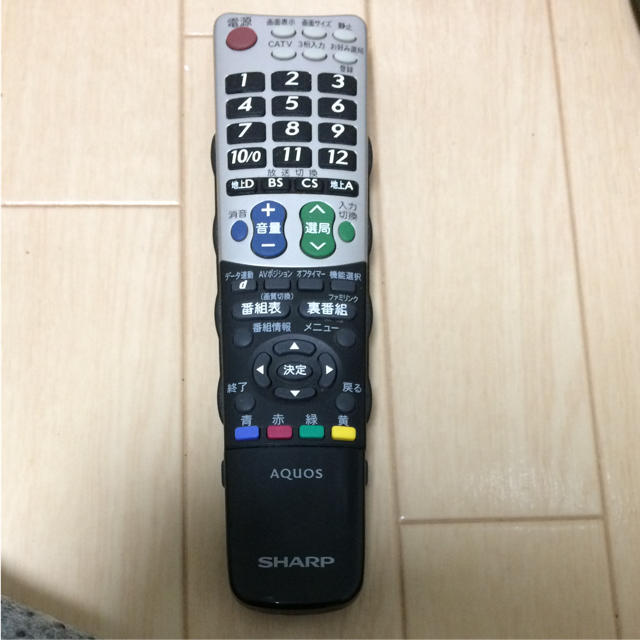 SHARP(シャープ)のシャープリモコン スマホ/家電/カメラのテレビ/映像機器(その他)の商品写真