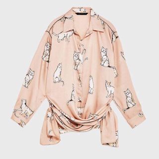 ザラ(ZARA)の【人気 完売 新品】❤︎Lovelyピンクが可愛い❤︎ネコ♡プリント❤︎トップス(シャツ/ブラウス(長袖/七分))