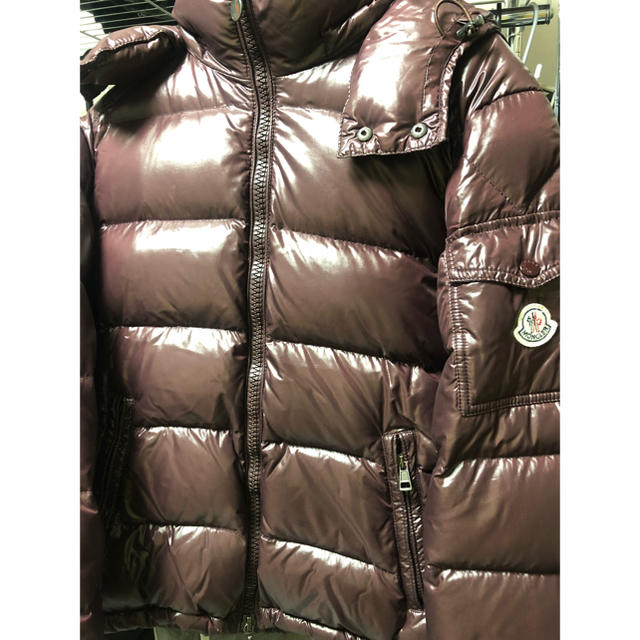 MONCLER(モンクレール)のモンクレール マヤ ワインレッド メンズのジャケット/アウター(ダウンジャケット)の商品写真