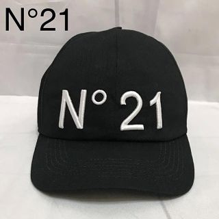 ヌメロヴェントゥーノ(N°21)の【N°21】ヌメロヴェントゥーノ ブラック    ユニセックス 国内正規品(キャップ)