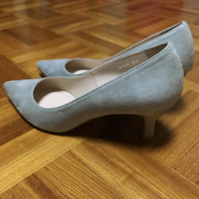 mathilda グレーパンプス レディースの靴/シューズ(ハイヒール/パンプス)の商品写真