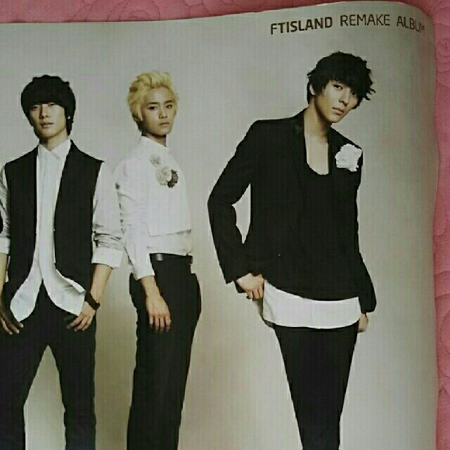 FTISLAND(エフティーアイランド)のFTISLAND ポスター エンタメ/ホビーのCD(K-POP/アジア)の商品写真