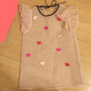 ハニーミーハニー(Honey mi Honey)のお値下げ🎀リップ柄 トップス💋(カットソー(半袖/袖なし))