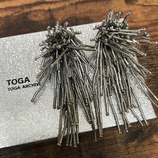 トーガ(TOGA)のTOGA PULLA  beads pierced earring 2017aw(イヤリング)
