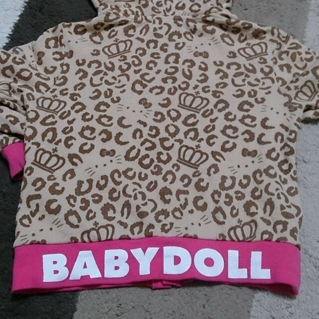 BABYDOLL(ベビードール)の110㎝BABYDOLLキティアウター キッズ/ベビー/マタニティのキッズ服女の子用(90cm~)(その他)の商品写真