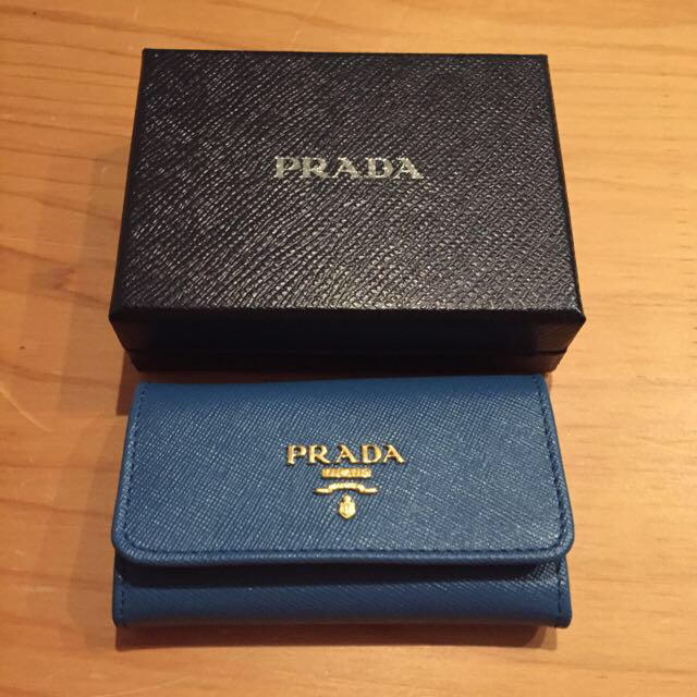 PRADA(プラダ)のPRADA キーケース レディースのファッション小物(キーホルダー)の商品写真