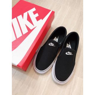 ナイキ(NIKE)のNIKE♥︎スリッポン黒♥︎ほぼ新品(スニーカー)