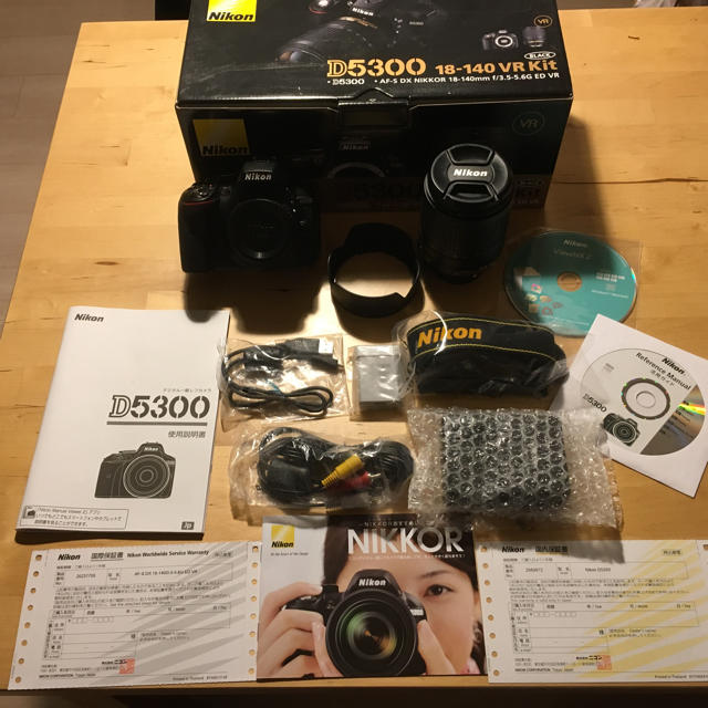 Nikon D5300 18-140 VR Kit "BLACK"