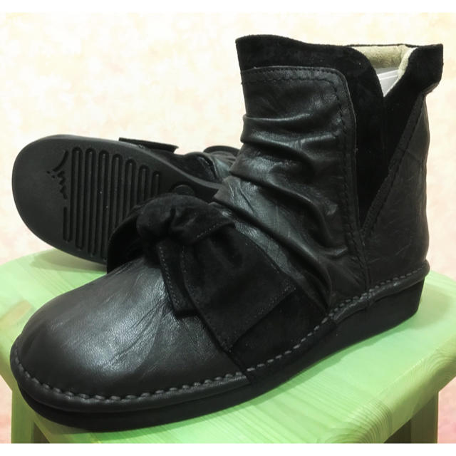 新品　センソユニコ　慈雨　ブーツ　靴　新品　黒