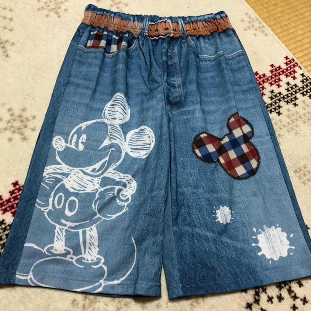 Disney(ディズニー)のディズニー☆ハーフパンツ☆ミッキー☆M メンズのパンツ(その他)の商品写真