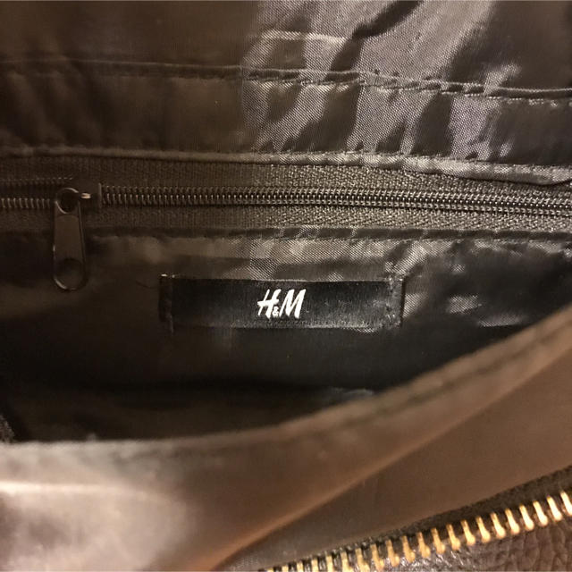 H&M(エイチアンドエム)のショルダーバッグ レディースのバッグ(ショルダーバッグ)の商品写真