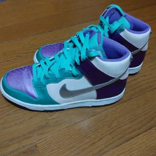 ナイキ(NIKE)のNIKEスニーカー(スニーカー)