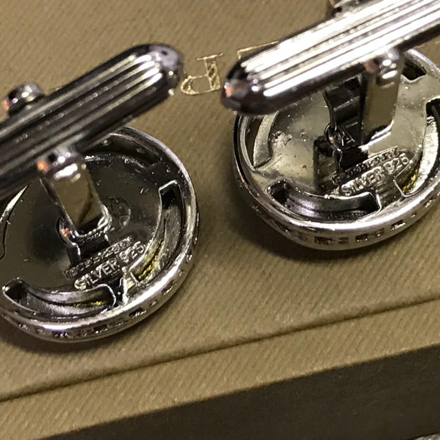 RYO様専用 バーバリー シルバー925 カフス カフリンクス RYO様専用 バーバリー シルバー925 カフス カフリンクス