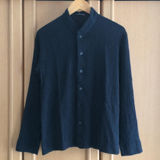 ISSEY MIYAKE(ノーカラー ・ シャツ)のフリマアイテム一覧 ISSEY MIYAKE(ノーカラー ・ シャツ)のフリマアイテム一覧