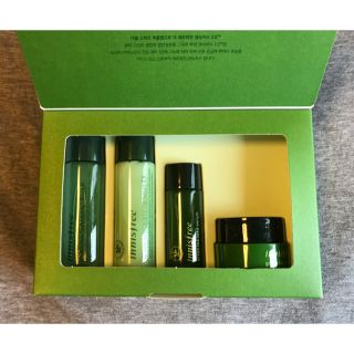 イニスフリー(Innisfree)の未使用【イニスフリー】グリーンティ スペシャルキット(サンプル/トライアルキット)