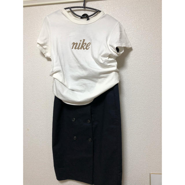 NIKE(ナイキ)のナイキ NIKE ヴィンテージ  レトロ レア Ｔシャツ レディースのトップス(Tシャツ(半袖/袖なし))の商品写真