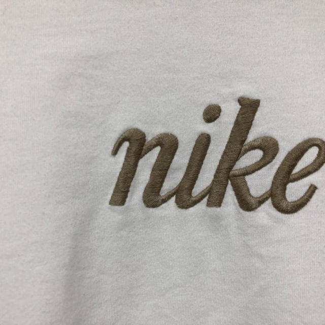 NIKE(ナイキ)のナイキ NIKE ヴィンテージ  レトロ レア Ｔシャツ レディースのトップス(Tシャツ(半袖/袖なし))の商品写真