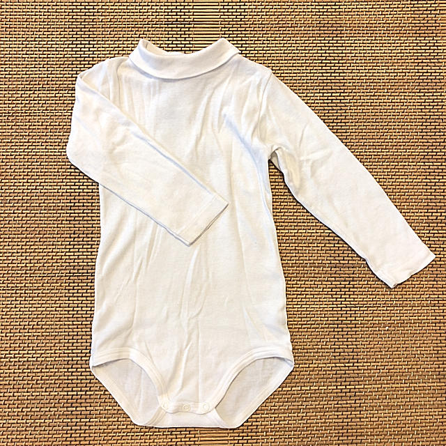 PETIT BATEAU(プチバトー)のプチバトー☆ハイネックボディ18m キッズ/ベビー/マタニティのベビー服(~85cm)(肌着/下着)の商品写真