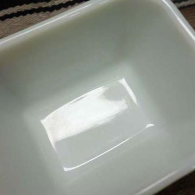 Pyrex(パイレックス)のオールドパイレックス レフリジレーター(S)ライムイエロー 819 インテリア/住まい/日用品のキッチン/食器(食器)の商品写真