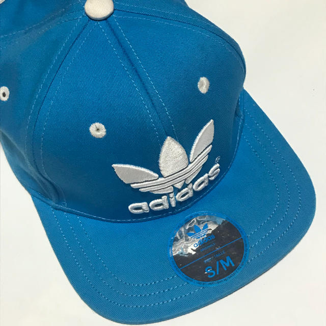 adidas(アディダス)のadidas   cap メンズの帽子(キャップ)の商品写真