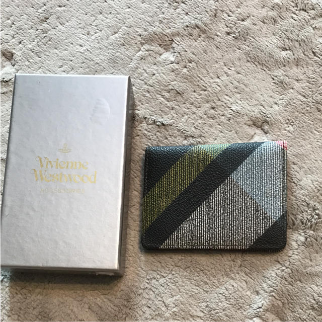 Vivienne Westwood(ヴィヴィアンウエストウッド)のVivienne Westwood カードケース メンズのファッション小物(名刺入れ/定期入れ)の商品写真