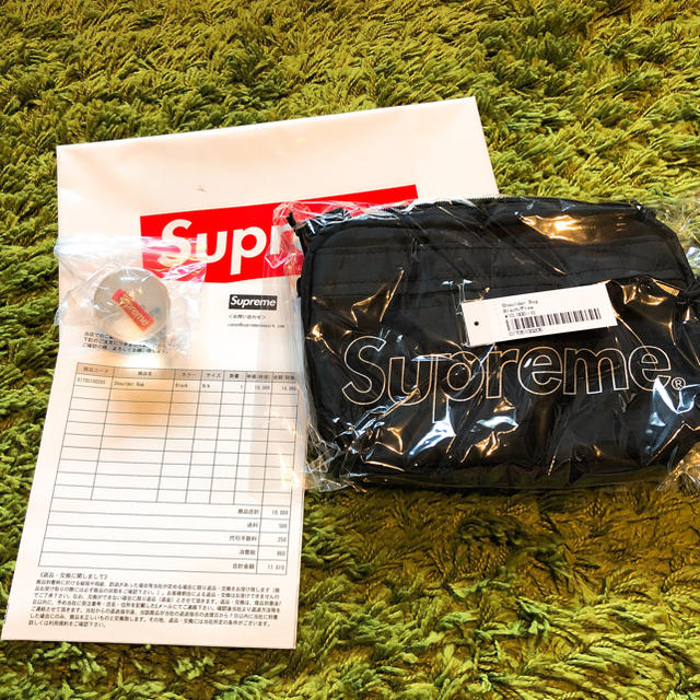 Supreme shoulder bag