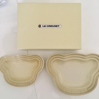 ルクルーゼ(LE CREUSET)の新品未使用 ル・クルーゼベビーベアープレート(離乳食器セット)