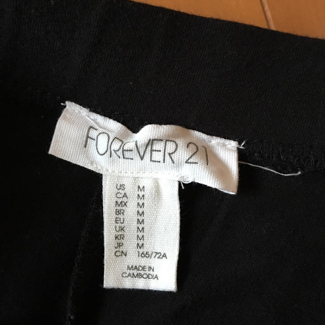 FOREVER 21(フォーエバートゥエンティーワン)のFOREVER21 フレアスカート レディースのスカート(ミニスカート)の商品写真