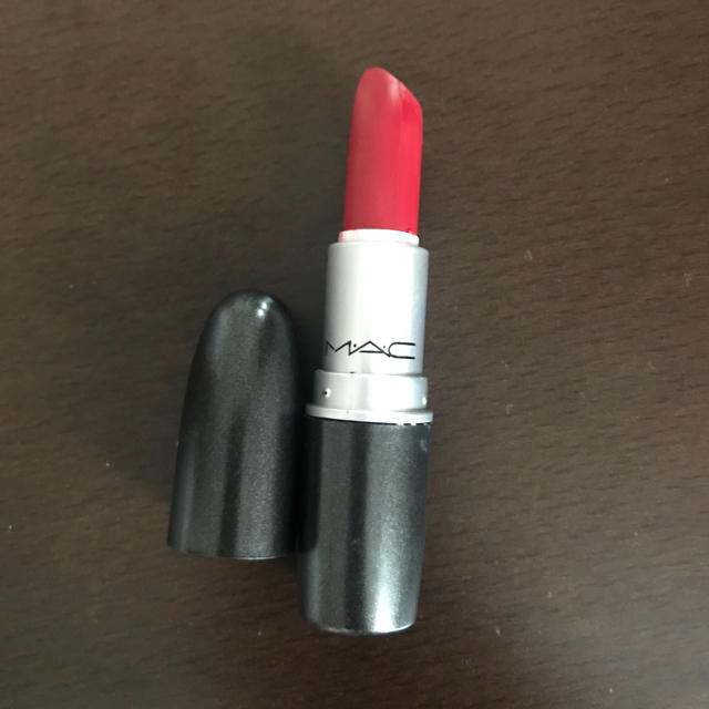 MAC(マック)のリップ コスメ/美容のベースメイク/化粧品(口紅)の商品写真