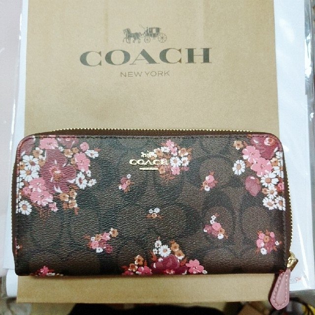 COACH(コーチ)の COACH★長財布 レディースのファッション小物(財布)の商品写真