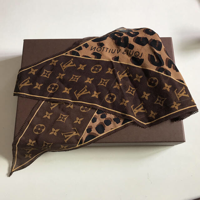 LOUIS VUITTON - LOUISVUTTON ストールの通販 by れもん｜ルイヴィトンならラクマ