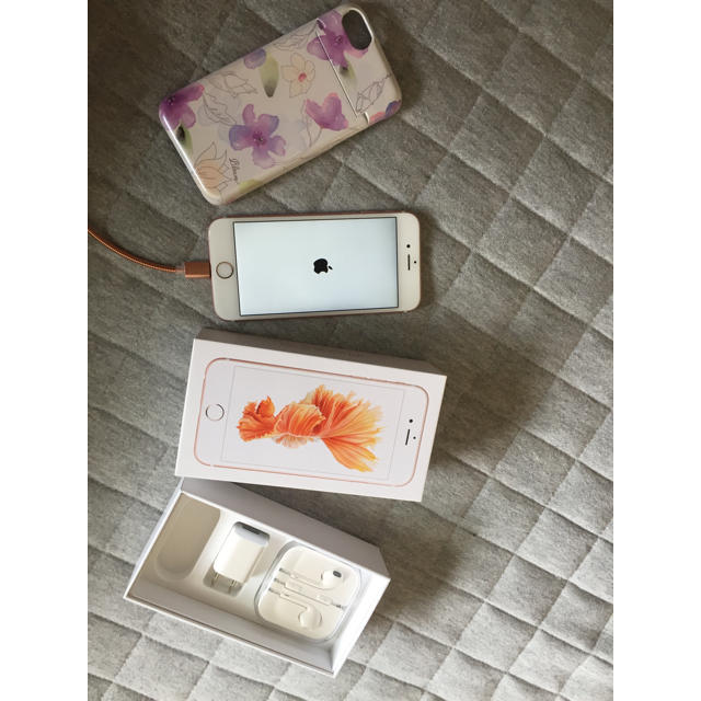 iPhone 6s Rose Gold 64 GB docomo