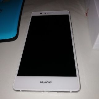 HUAWEI P9 LITE PREMIUM(スマートフォン本体)