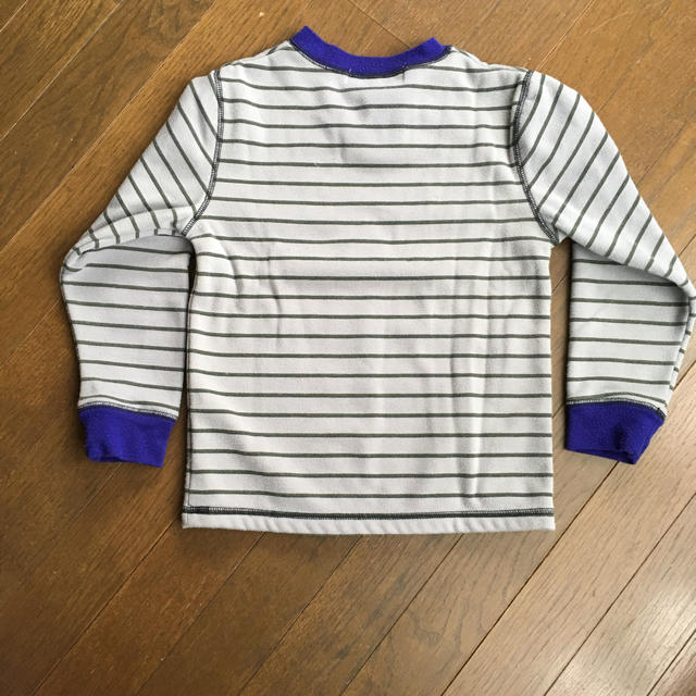 長袖トレーナー130サイズ キッズ/ベビー/マタニティのキッズ服男の子用(90cm~)(Tシャツ/カットソー)の商品写真