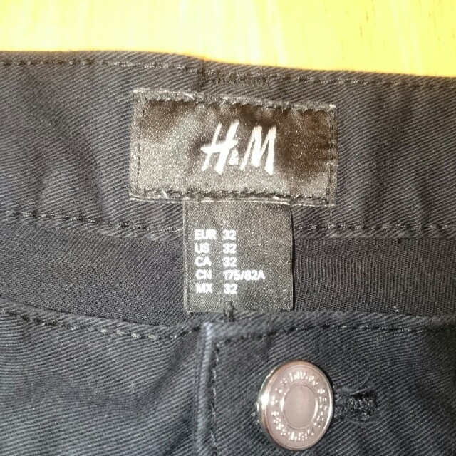 H&M(エイチアンドエム)のメンズ ショートパンツ メンズのパンツ(ショートパンツ)の商品写真