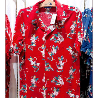 ディズニー(Disney)のディズニー 新品 未使用 ミニー アロハ シャツ S 赤(シャツ/ブラウス(半袖/袖なし))