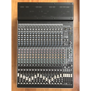 Mackie Onyx 1640i Firewireレコーディングミキサー (ミキサー)