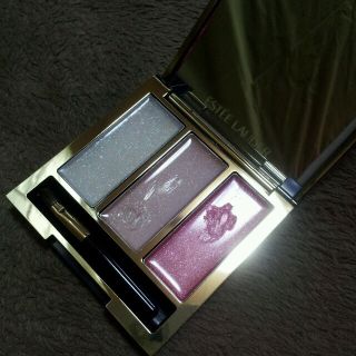 エスティローダー(Estee Lauder)のエスティーローダー３色グロスパレット！(その他)