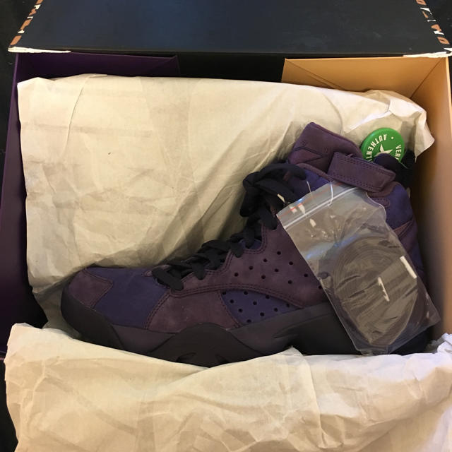 NIKE(ナイキ)のNIKE Kith×Air Maestro 2 High Purple メンズの靴/シューズ(スニーカー)の商品写真