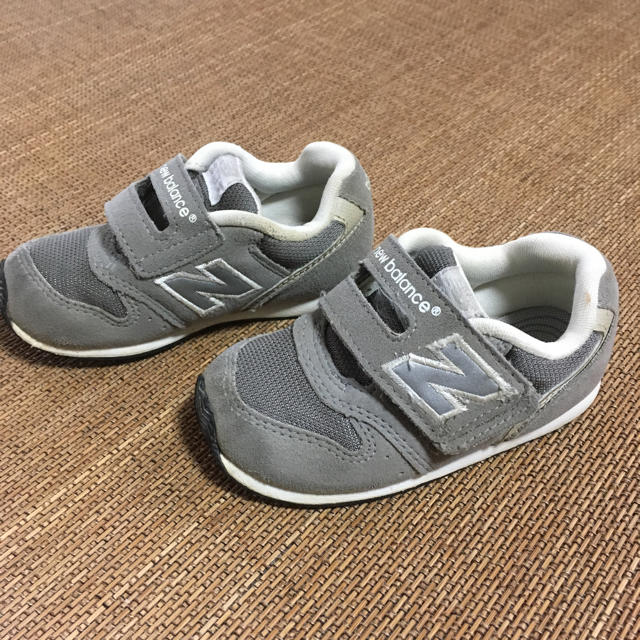 New Balance(ニューバランス)のnew balance  15センチ キッズ/ベビー/マタニティのキッズ靴/シューズ(15cm~)(スニーカー)の商品写真