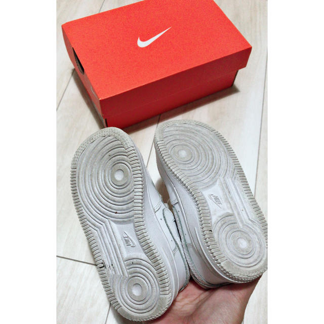 NIKE(ナイキ)のナイキ エアホース キッズ/ベビー/マタニティのベビー靴/シューズ(~14cm)(スニーカー)の商品写真