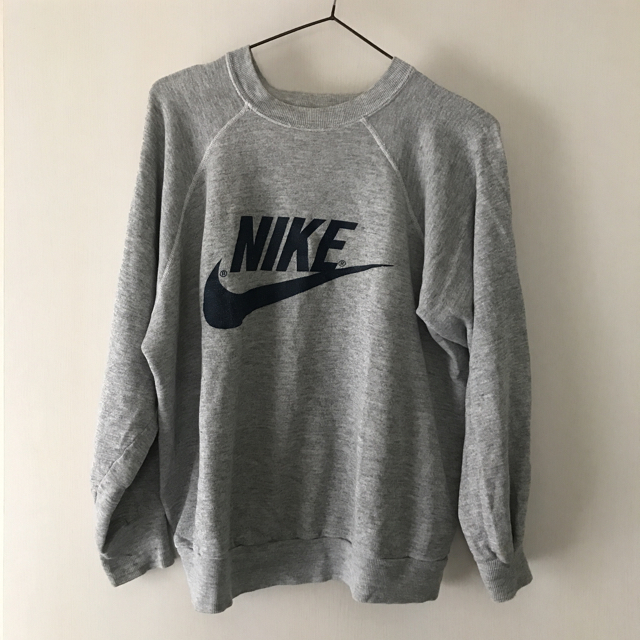 NIKE - NIKE トレーナー スウェットの通販 by かなた's shop｜ナイキならラクマ